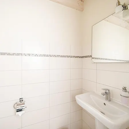 Steuerbord 3 - Freistehendes Mit Garten & Sauna *